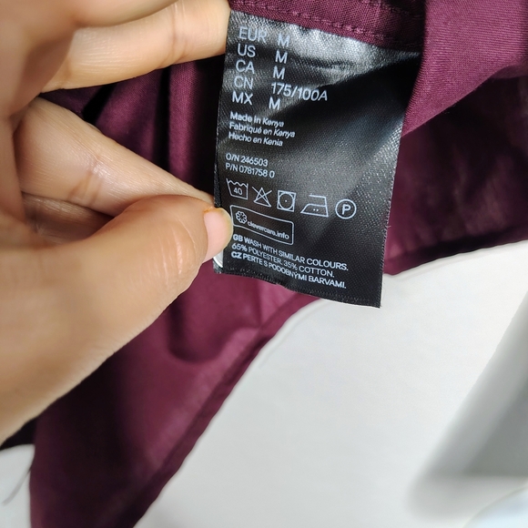 H&M Men's Burgundy Slim Fit Long Sleeve Collared Dress Shirt Sz M Cotton Blend - Picture 3 of 9